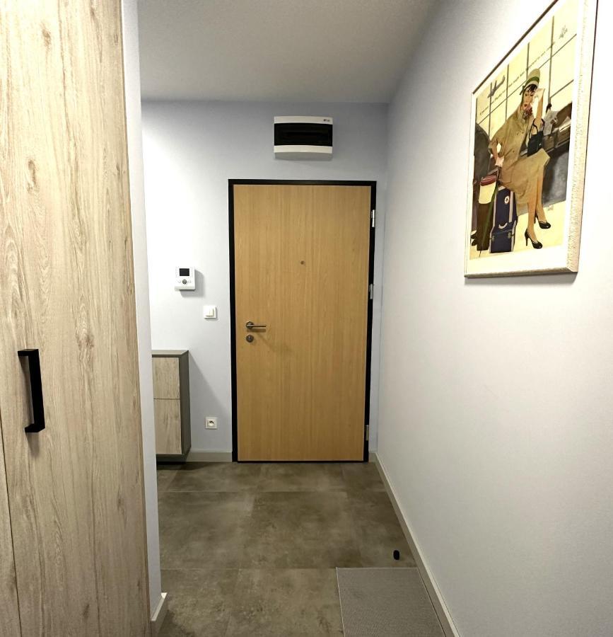 Apartament Lotnisko Chopina Warsaw Airport Zewnętrze zdjęcie